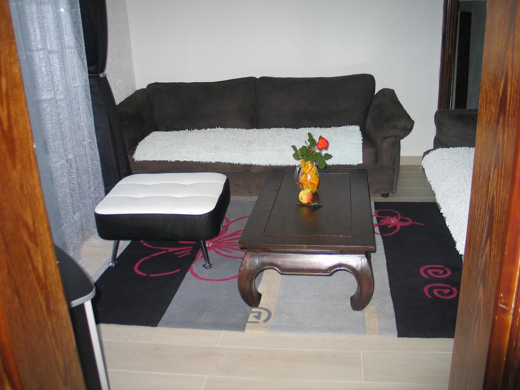 Guest House Dena Dobra Voda Exterior foto